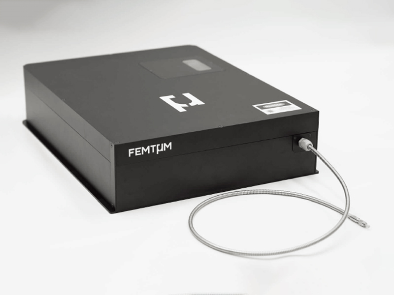 中紅外超快光纖激光器